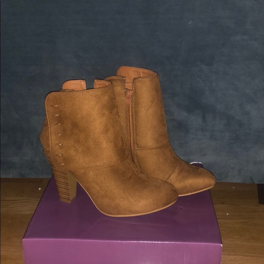 Light Brown Camel Booties
